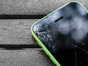 Sell Broken Apple Screens